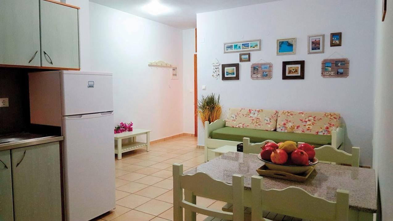 Bonos Apartments Stoúpa Extérieur photo