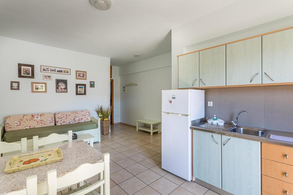 Bonos Apartments Stoúpa Extérieur photo